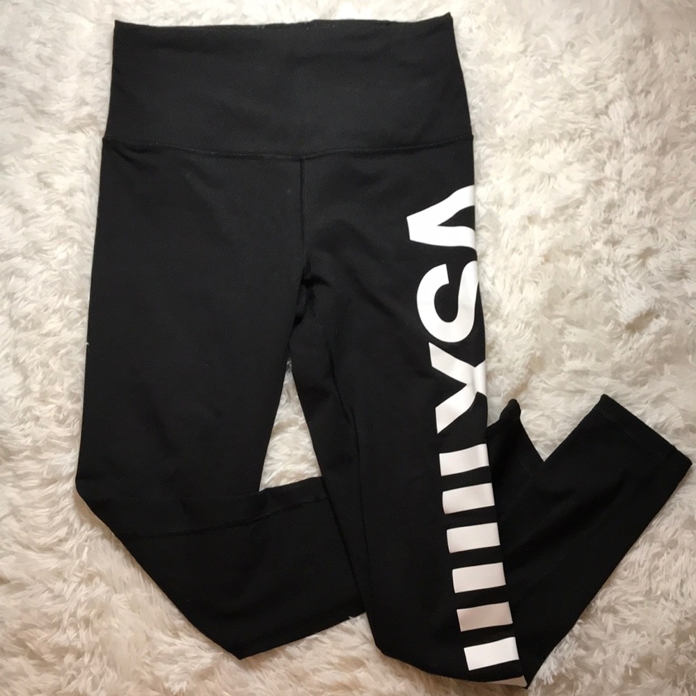 VS knockout leggings